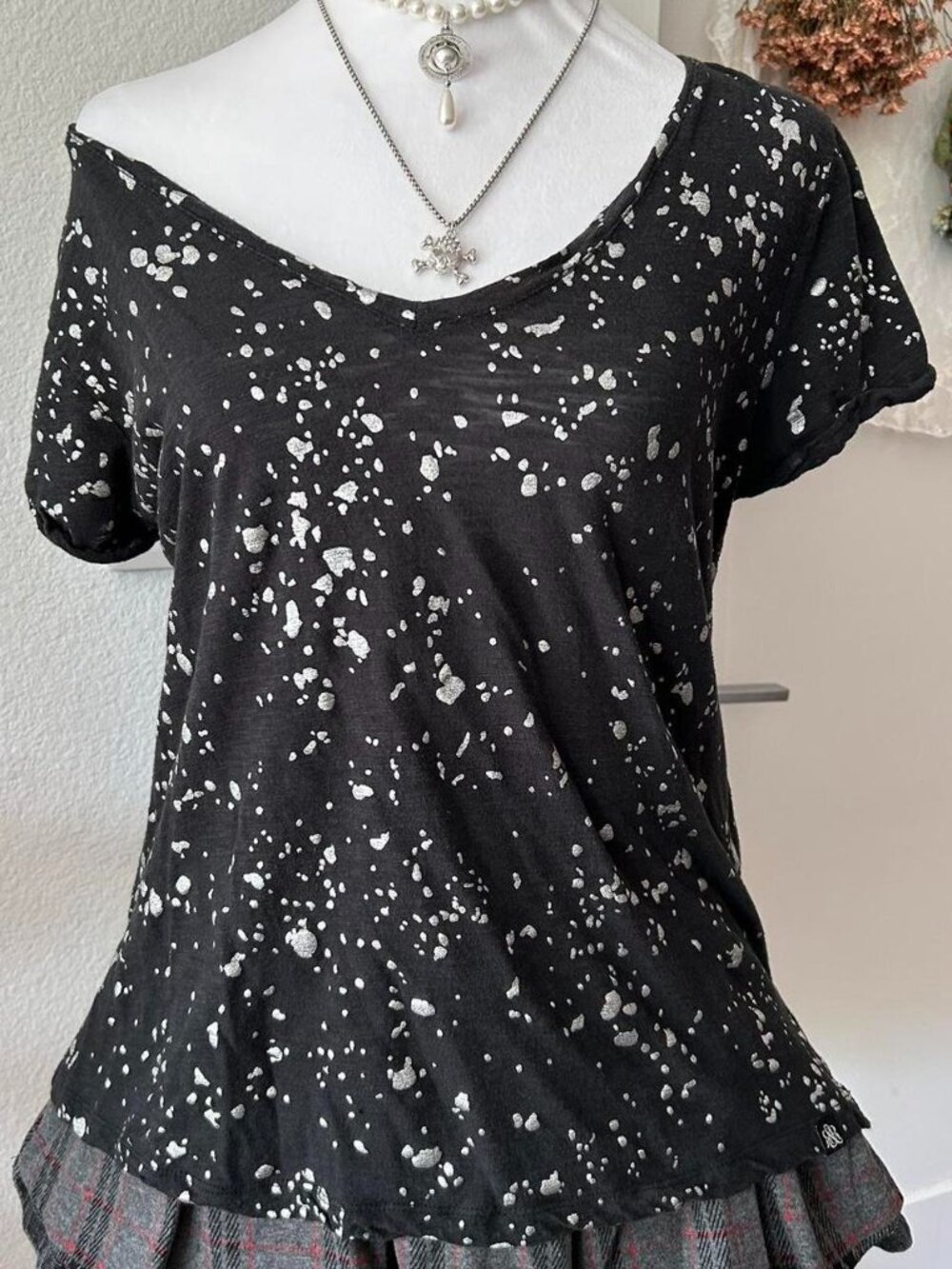 Rock & Republic Black and Silver Short Sleeve Top